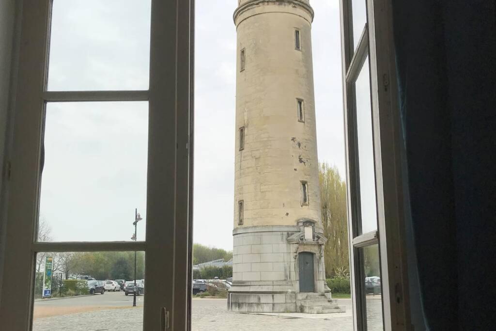 Au Pied Du Phare... Apartamento Honfleur Exterior foto